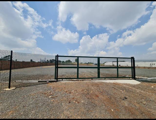 12,082M² VACANT LAND TO LET IN DENVER